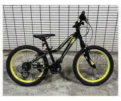 小孩自行車 全新