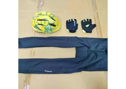 【含運】腳踏車安全帽,專用車褲及手套,整組賣,不拆售