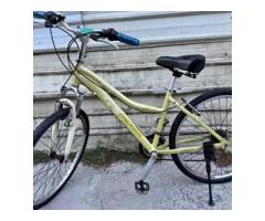 A282二手26吋18段速鋁合金SHIMANO變速美利達MERIDA黃綠色腳踏車 - 1/1
