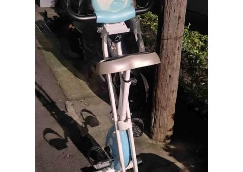 室內健身腳踏車