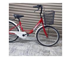 自售便宜賣 淑女腳踏車 少用 當時購買快四千 便宜賣