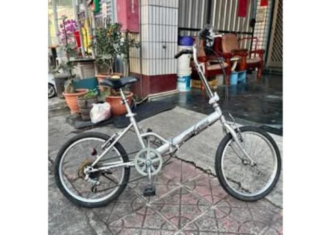 20寸6速鋁合金折疊腳踏車1800元
