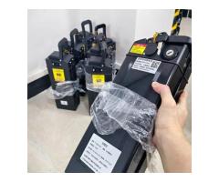 電動腳踏車13ah鋰電池，批發便宜出售，可充放電千次以上，批發價不要3000一顆，有需要的大大聯絡我