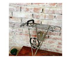 早期腳踏車附件

兩個合售～1500

運費100