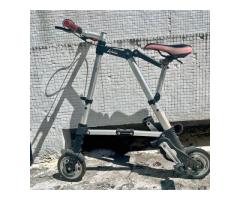 售：
1:折疊腳踏車 $800
2:全新THERMOS水杯 100
3:全新不鏽鋼保溫杯 80/個（有2個）

健康路自取