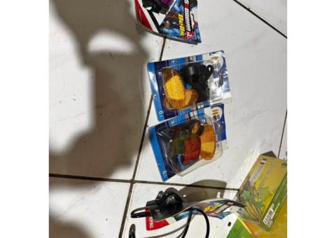 全新-自行車/腳踏車配件 杯架 反光片 羅盤