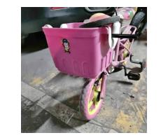 幫賣（暫停售賣）
小寶寶的第一台腳踏車
100
￼二手物品完美主義請繞過

高雄/鳳山區面交 - 1/1