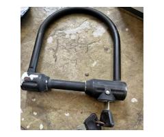 機車鎖，100元吧