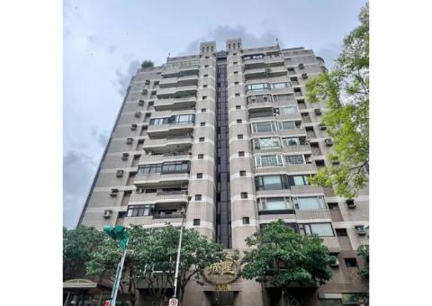 朗居天母 康和摘星綠景四房車位