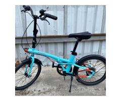 B29二手20吋7段速鋁合金
b'twin tilt 500迪卡儂SHIMANO變速折疊腳踏車 - 1/1