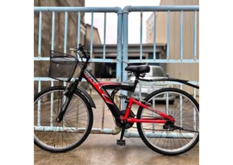 二手GIANT雙避震18速腳踏車 物況佳 七八成新 已更換前後輪 變速加變速線 調整煞車及上油保養 買回家不用再花錢 學生車 通勤車 不怕被偷