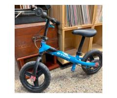 學齡前無踏板腳踏車